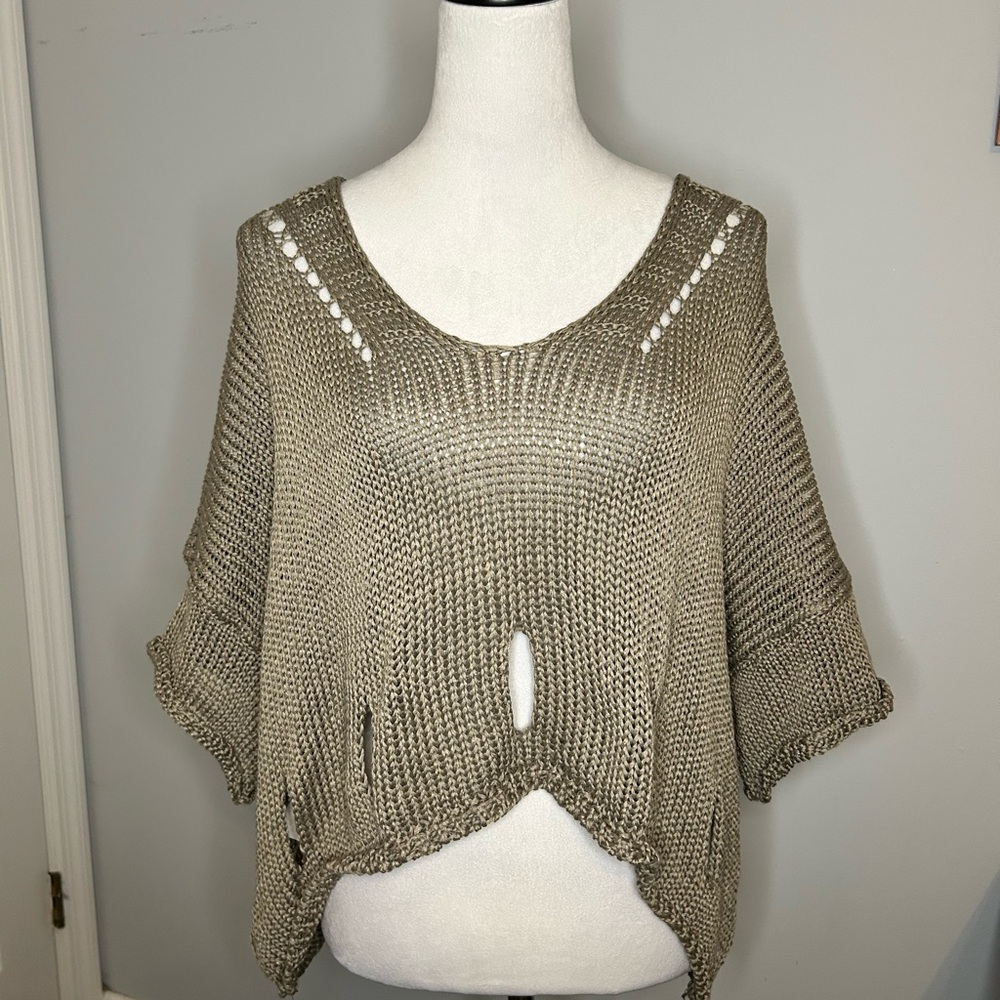 Colette la Maison Des fibres naturals. Oversized sweater made of natural fiber